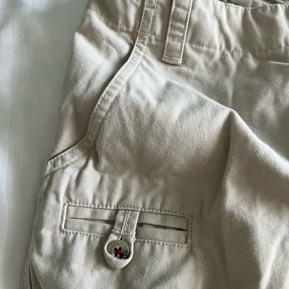 Columbia Capri Pants - Picture 6 of 6